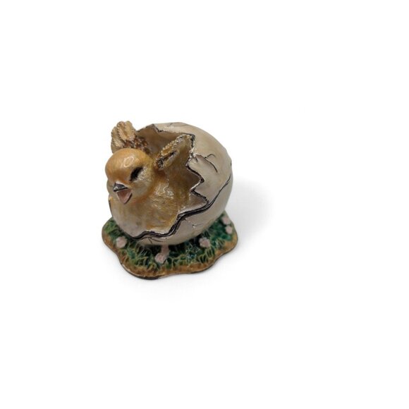 Bejeweled Enameled Hinged Magnetic Trinket Box Baby Chick Hatching from Egg - Picture 8 of 13